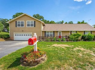 109 Ensign Rd, Rossville, GA 30741
