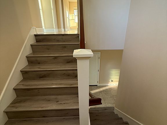 4th image of 13989 Centella Way
