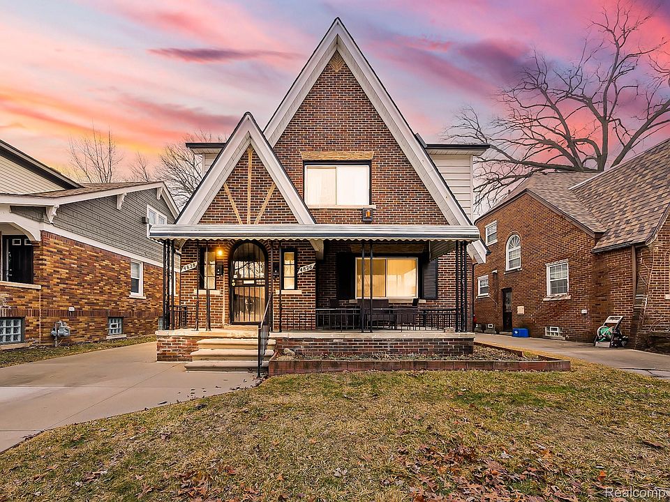 1st image of 4826 Yorkshire Rd