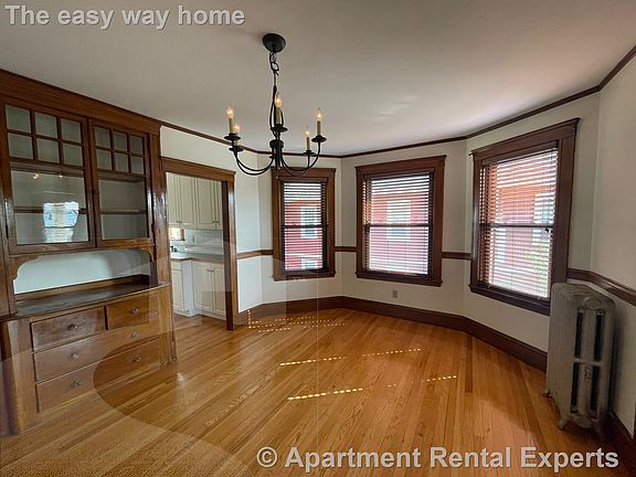 4th image of 138 North St #2D