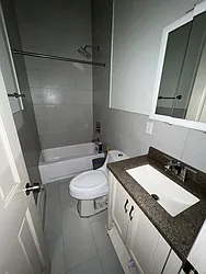 Rented by R New York