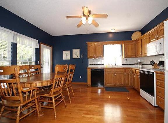3rd image of 1837 Mourning Dove Dr