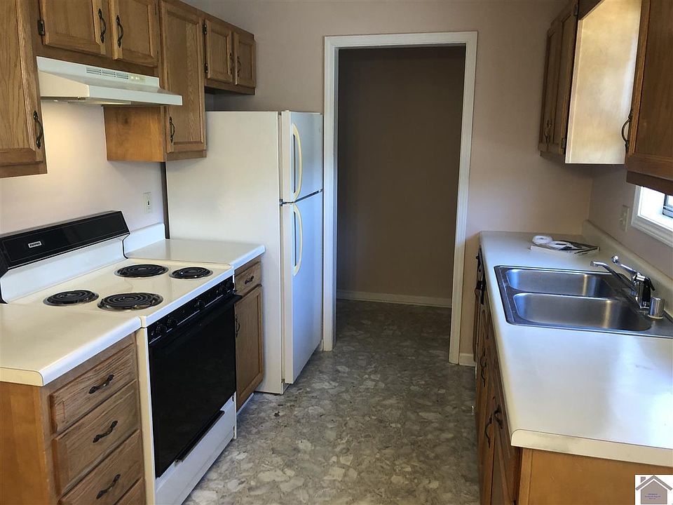 2nd image of 199 Beck Ln