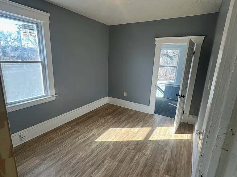 470 Arbor Rd — Photo 9