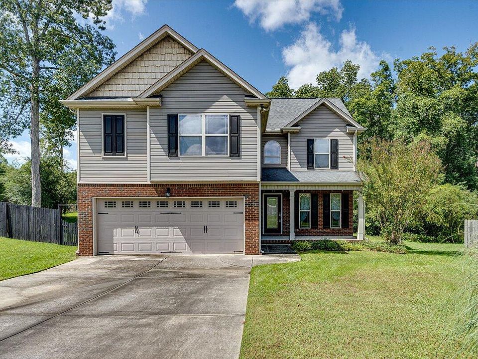 1st image of 222 Carrigan Cir