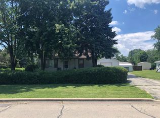 7242 S Octavia Ave, Bridgeview, IL 60455