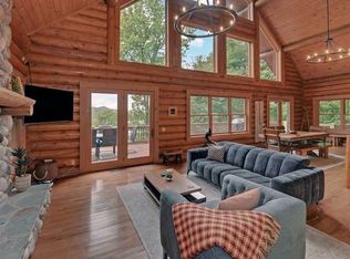 135 Ridge Top Dr, Topton, NC 28781