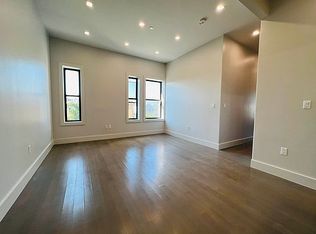 1732 Hancock St #2, Ridgewood, NY 11385