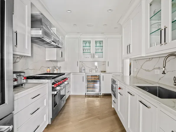 22 East 82nd Street 5-6 image 3 of 10