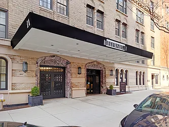 Rented by Living New York