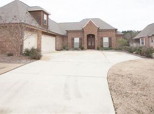 142 Bienville Dr, Madison, MS 39110