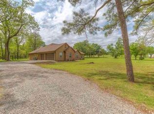 1108 N Oak Grove Rd, Drumright, OK 74030