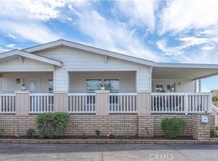 102 Pigeon Ln, Fountain Valley, CA 92708