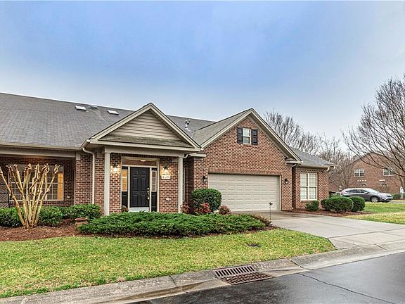 4th image of 829 Jarman Dr