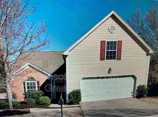 5 Fairview Lake Way, Simpsonville, SC 29680
