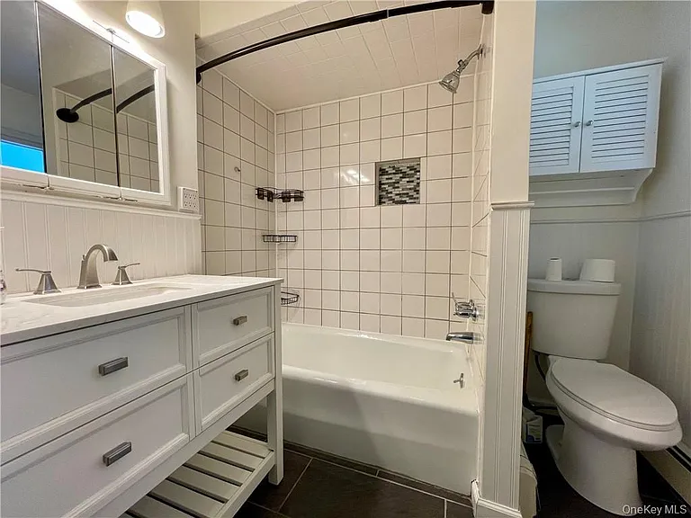 3 Elizabeth Pl #1 — Photo 8