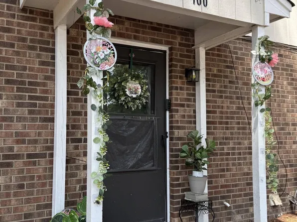 100 Madrid Ct, Garner, NC 27529