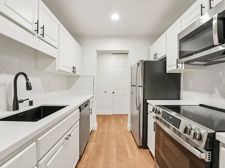 Summerwood Apartments — Photo 84