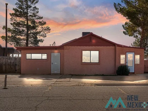 320 E 7th St, Lordsburg, NM 88045