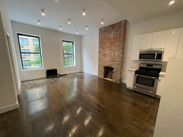 19 E 16th St APT 2, New York, NY 10003
