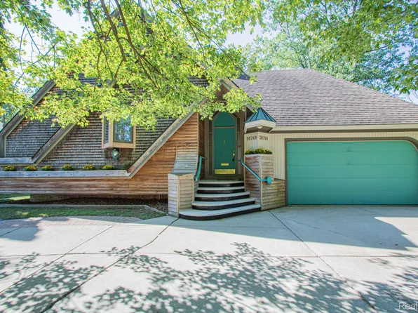 30769 Everett St, Southfield, MI 48076
