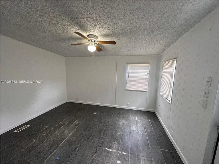 3028 SW 50th St #0 — Photo 15