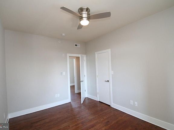 5th image of 400-4 S 45th St #2B