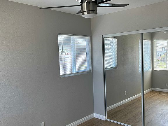 3rd image of 8015 S Western Ave APT 7