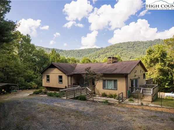 358 Benge Ashe Road, Purlear, NC 28665