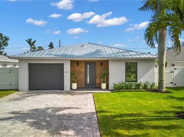 673 97th AVE N, NAPLES, FL 34108