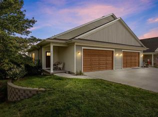 401 S 2nd St, West Branch, IA 52358