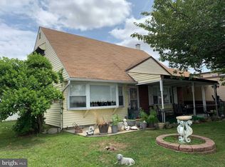 2877 Nautilus Rd, Philadelphia, PA 19154