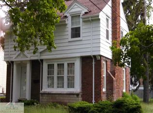 1612 Forbes St, Lansing, MI 48915