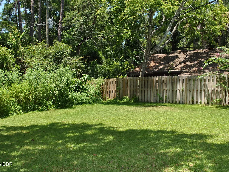 5590 Lancewood Cir S #S — Photo 45