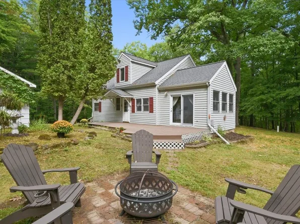 6988 S East Lake Blvd, Lake Nebagamon, WI 54880