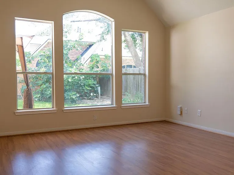15627 Rosewood Hill Ct — Photo 9