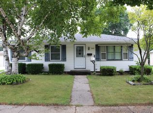 2901 S 21st St, Sheboygan, WI 53081