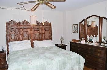 3rd image of 8525 Acorn Cir