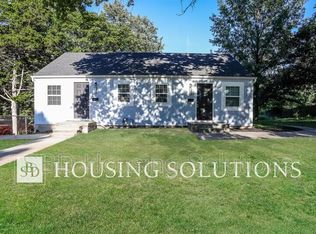 1403 S Hedges Ave, Independence, MO 64052