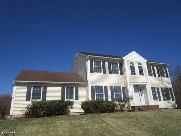 21 Frog Hollow Rd, Washington Twp., NJ 07830
