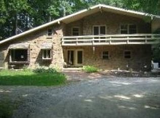 5435 Brown Rd, Oregon, OH 43616