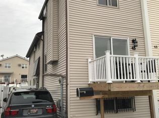45 Regis Dr, Staten Island, NY 10314