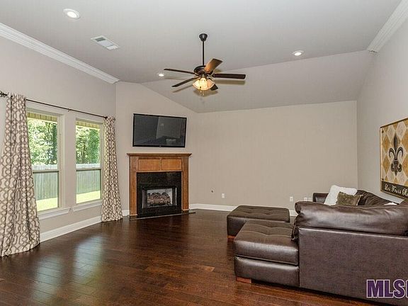 4th image of 3016 Orleans Quarters Dr