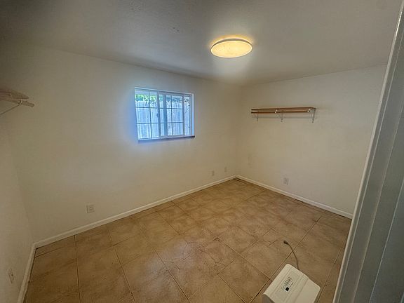 5th image of 1528 Alcatraz Ave