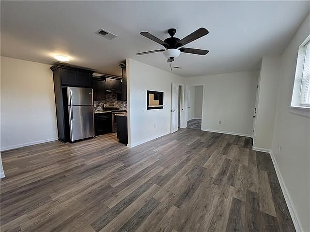 1st image of 3700 Shangri La Dr