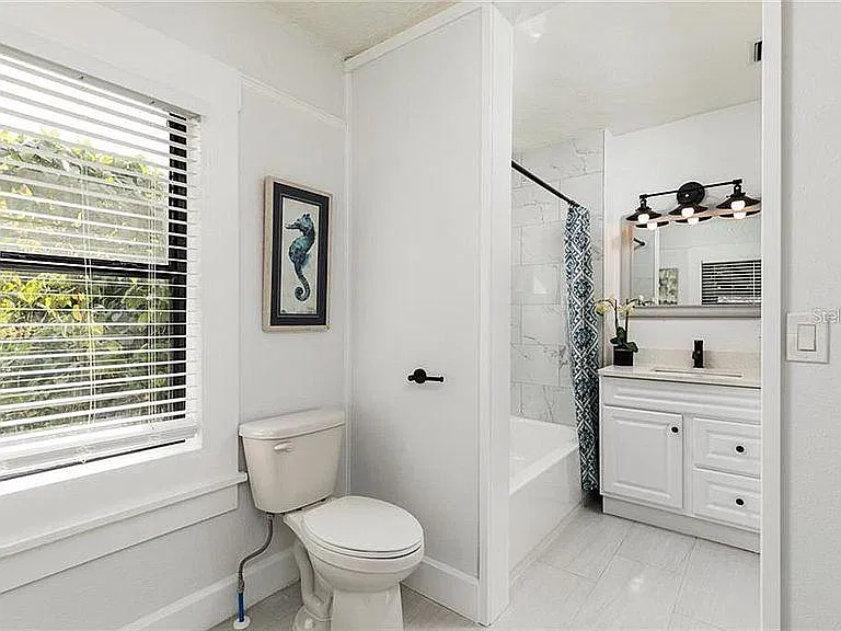 2 bed, 910 sqft, $2,000 — Photo 4