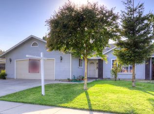 941 Stillwater Ln, Modesto, CA