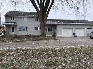 630 Milwaukee St, Lomira, WI 53048