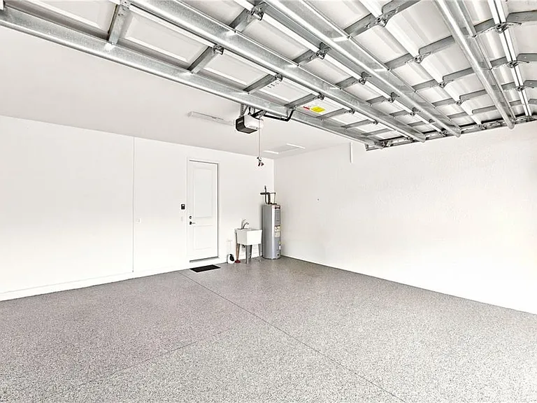 7239 Saona Ct — Photo 15