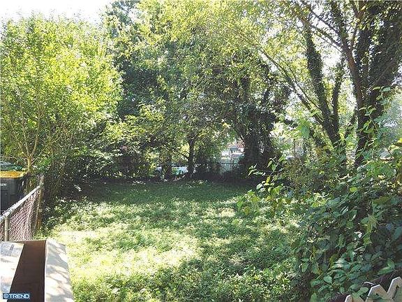 3rd image of 102 Birch Ave